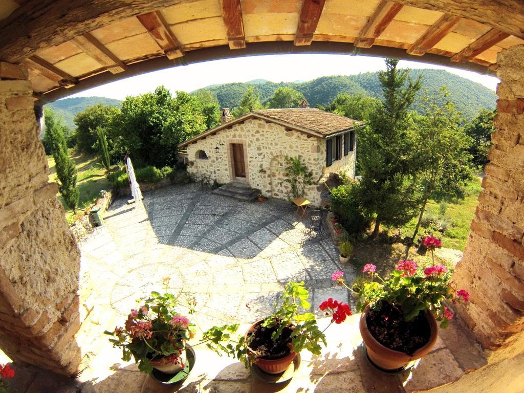 Santa Rufina Agriturismo Cardito מראה חיצוני תמונה